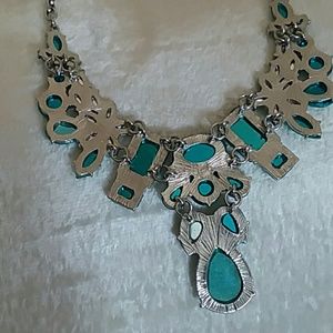 Jewelry - Aqua Seafoam Green Silvertone Necklace Jewelry - Aqua Seafoam Green Silvertone Necklace